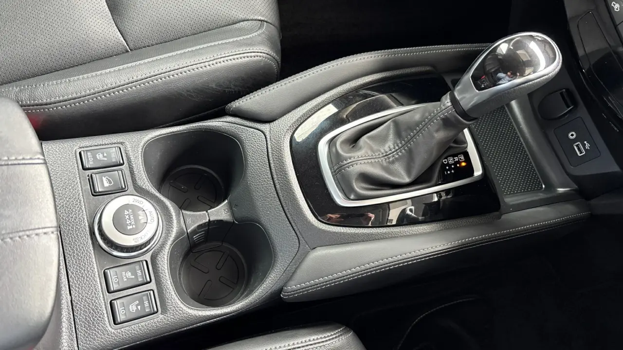 2021 NISSAN X-TRAIL Gallery Image 13