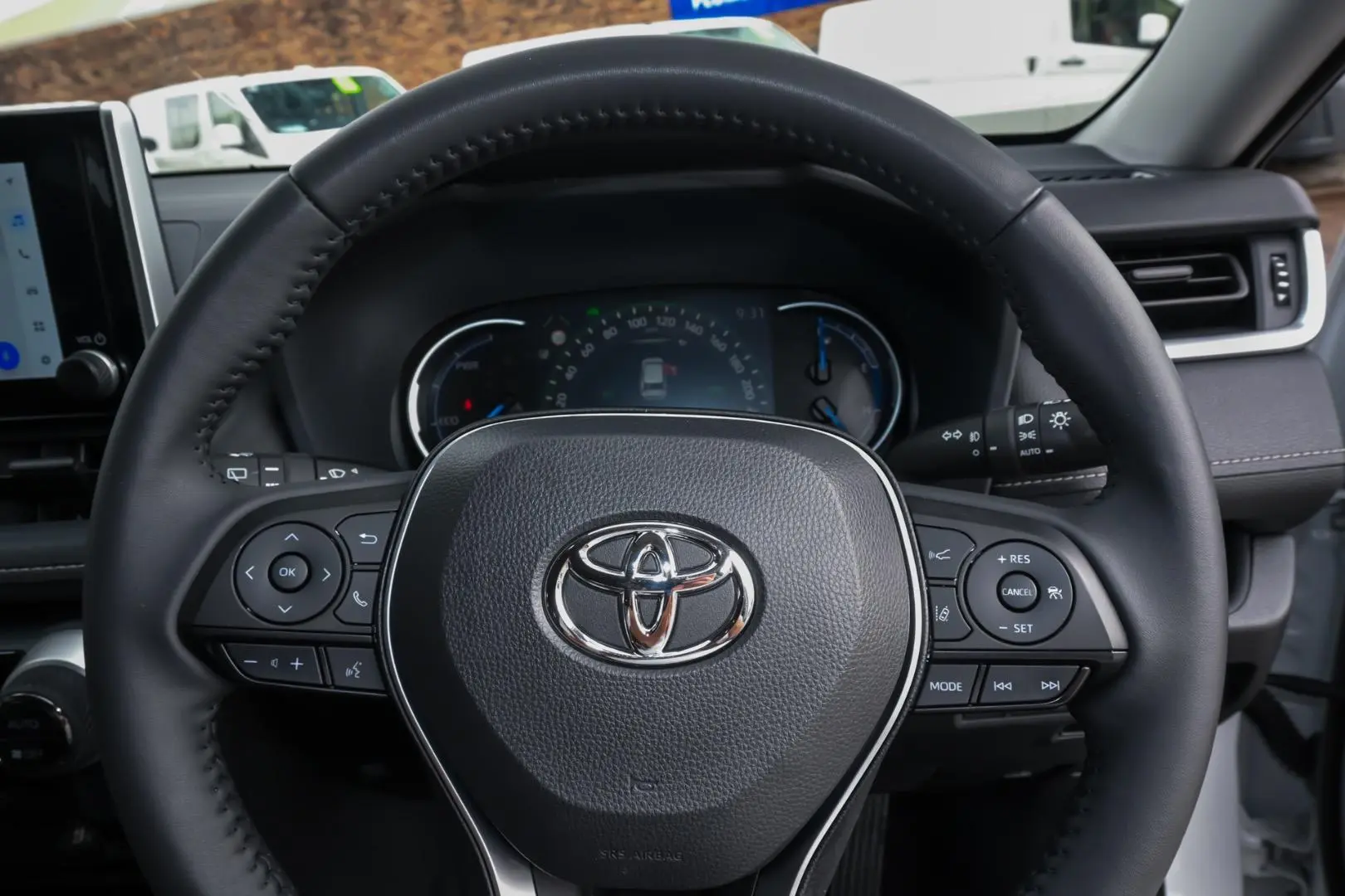 2024 Toyota RAV4 Gallery Image 11