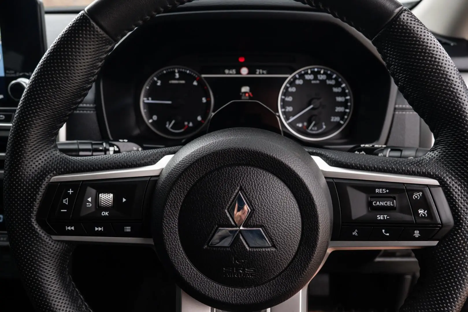 2024 Mitsubishi Triton Gallery Image 16