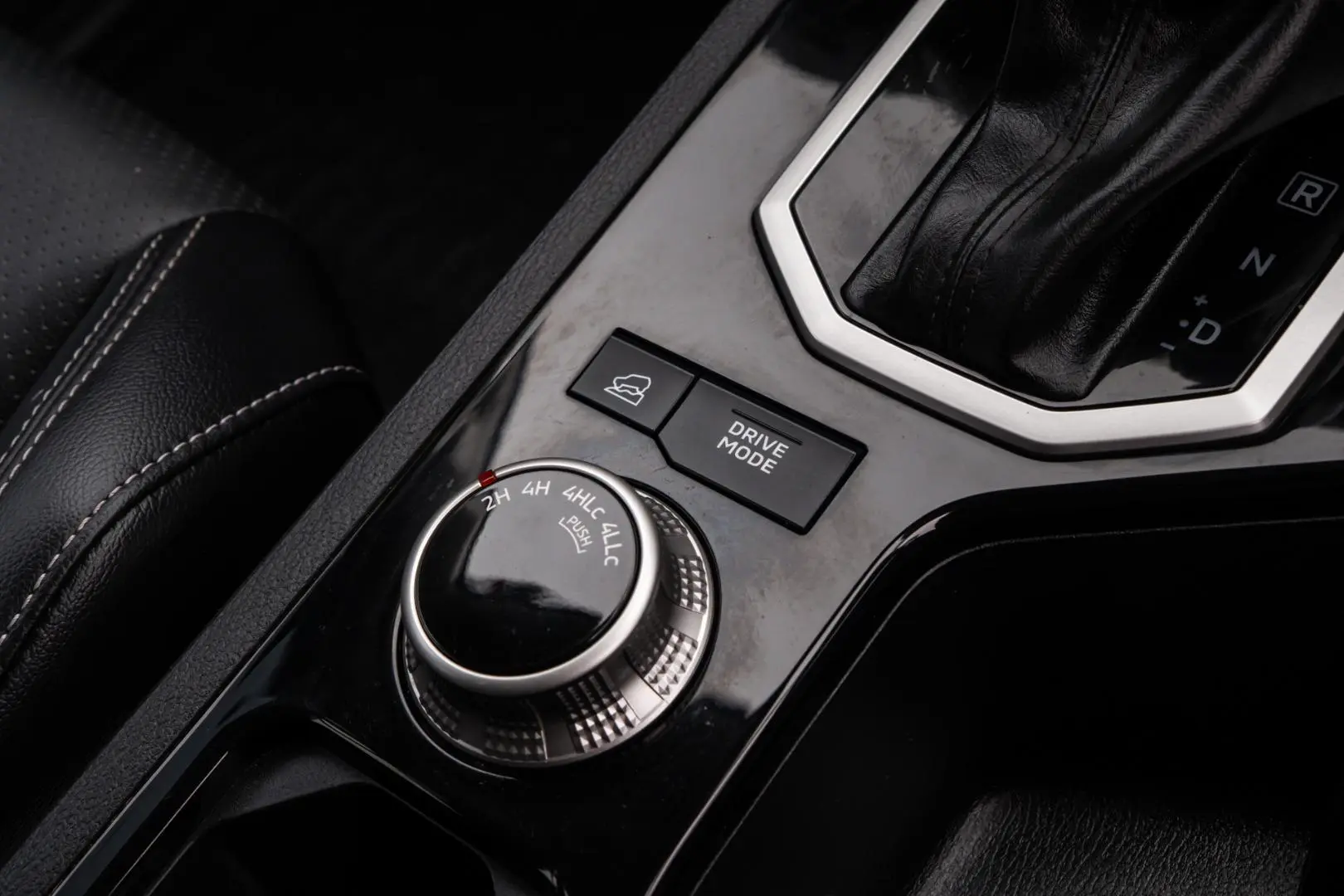 2024 Mitsubishi Triton Gallery Image 15