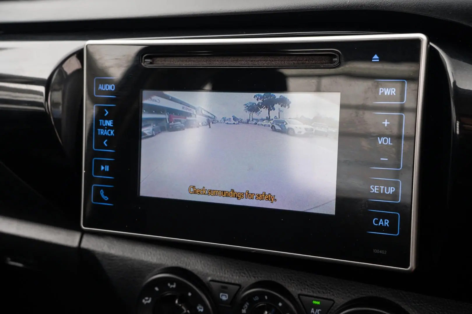 2018 Toyota Hilux Gallery Image 11