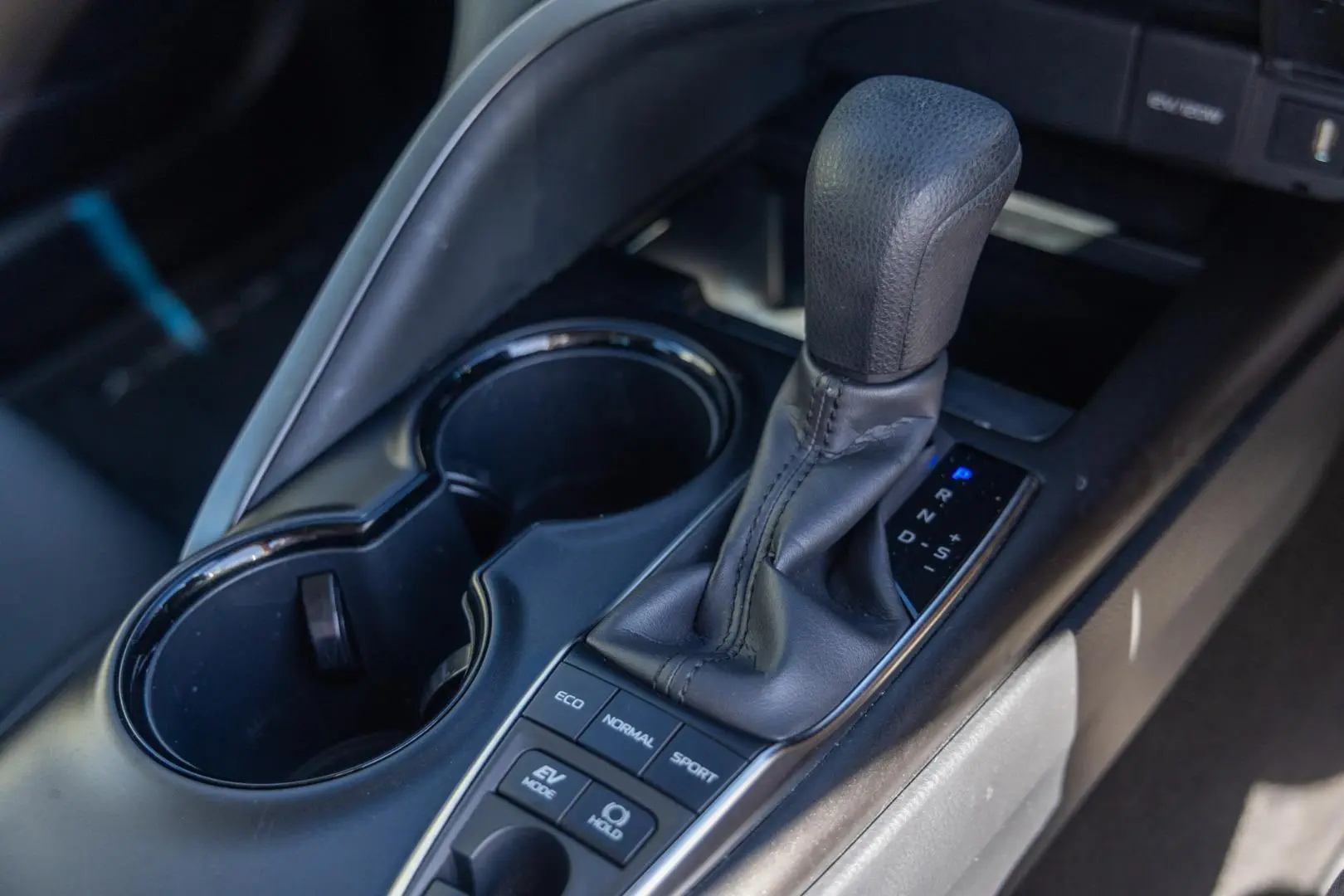 2024 Toyota Camry Gallery Image 10