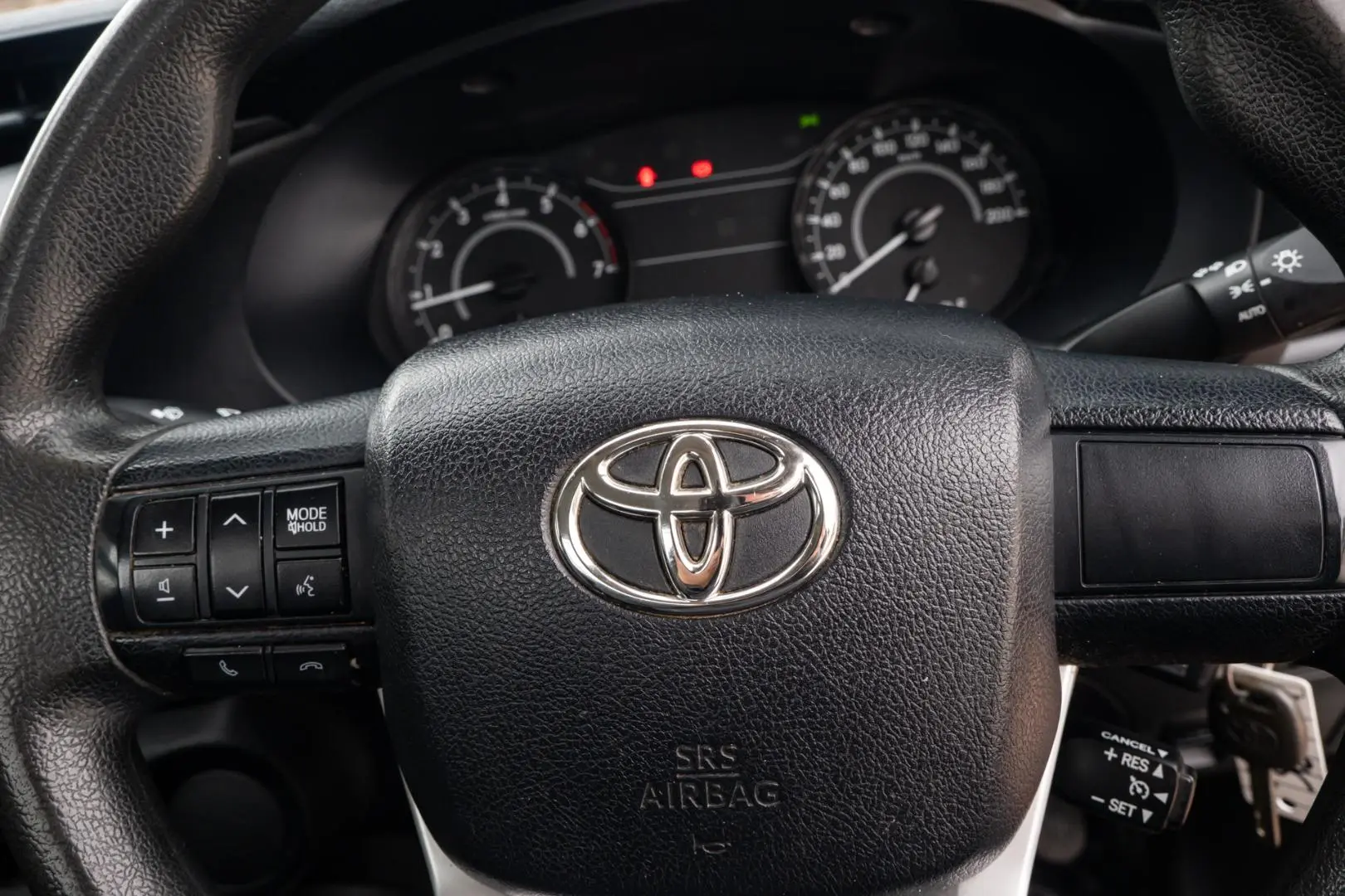 2018 Toyota Hilux Gallery Image 14