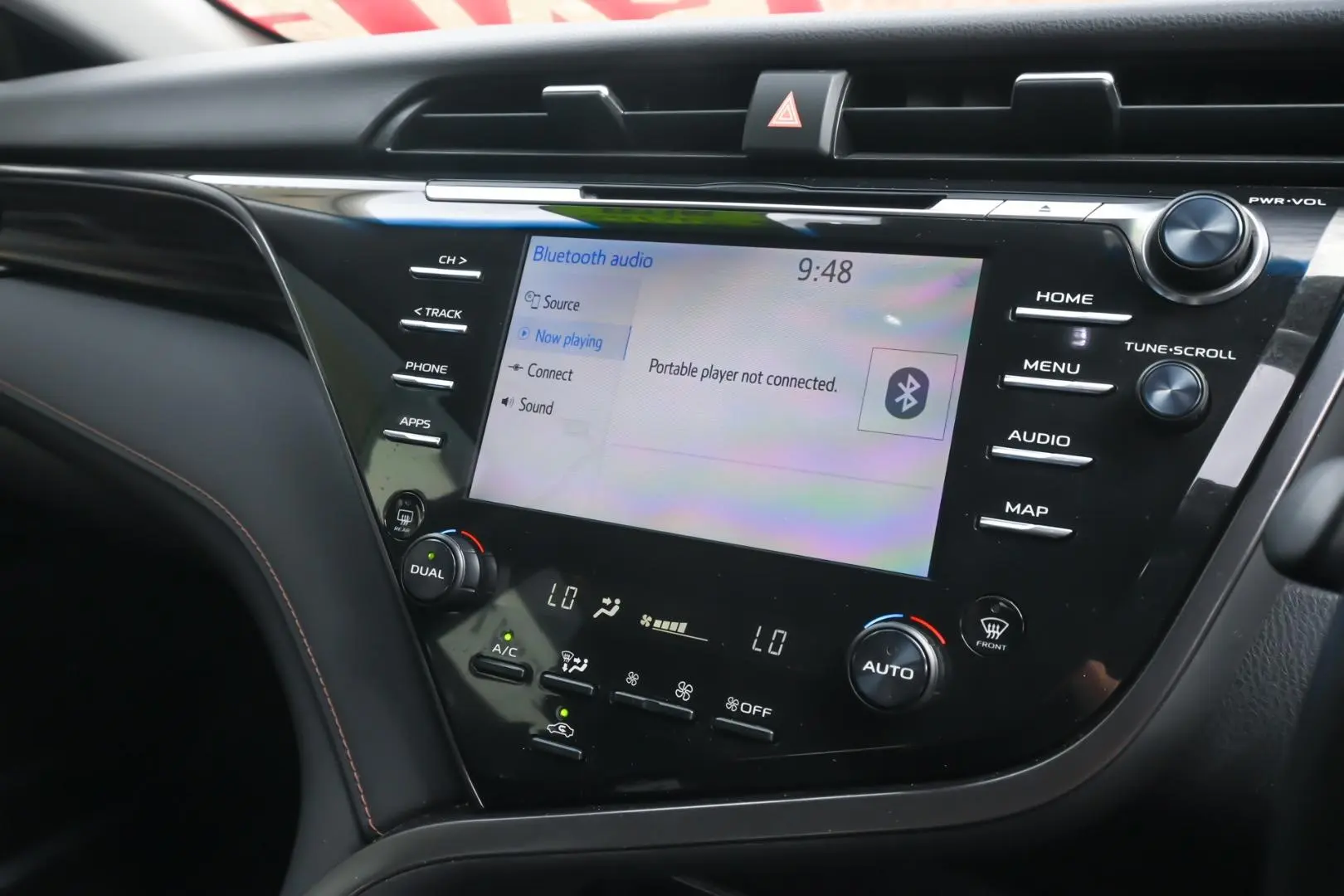 2019 Toyota Camry Gallery Image 18