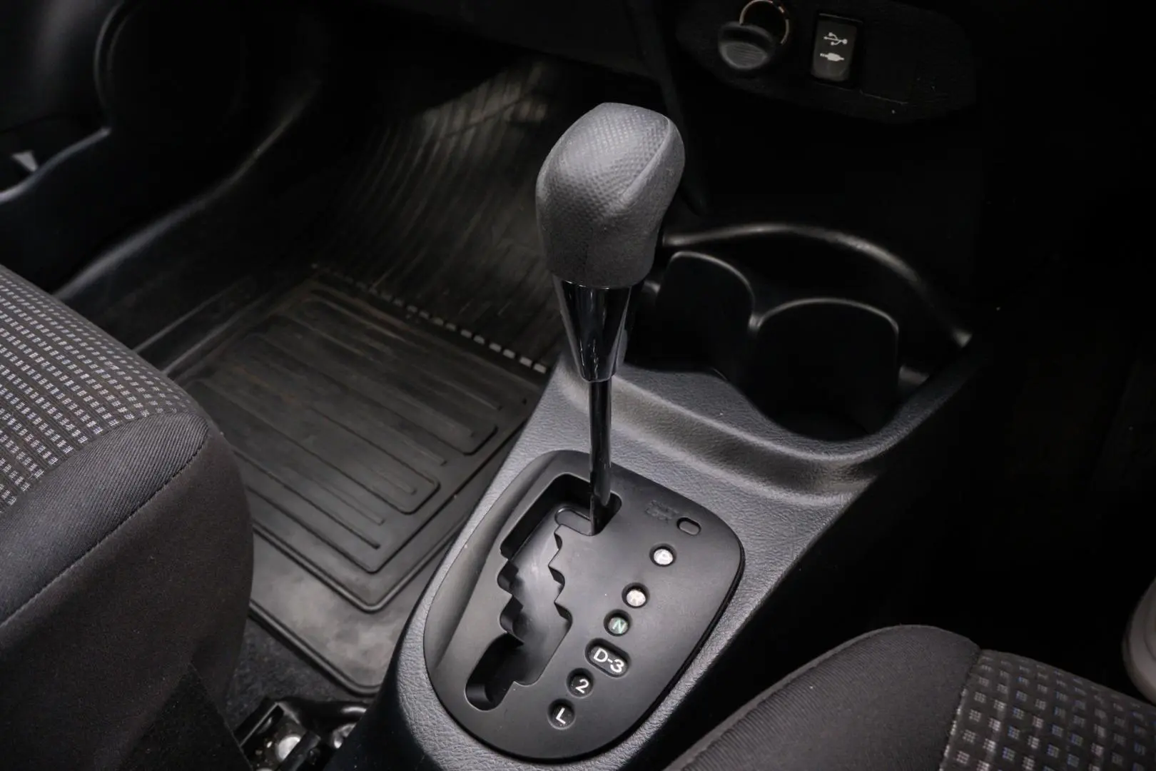 2019 Toyota Yaris Gallery Image 14