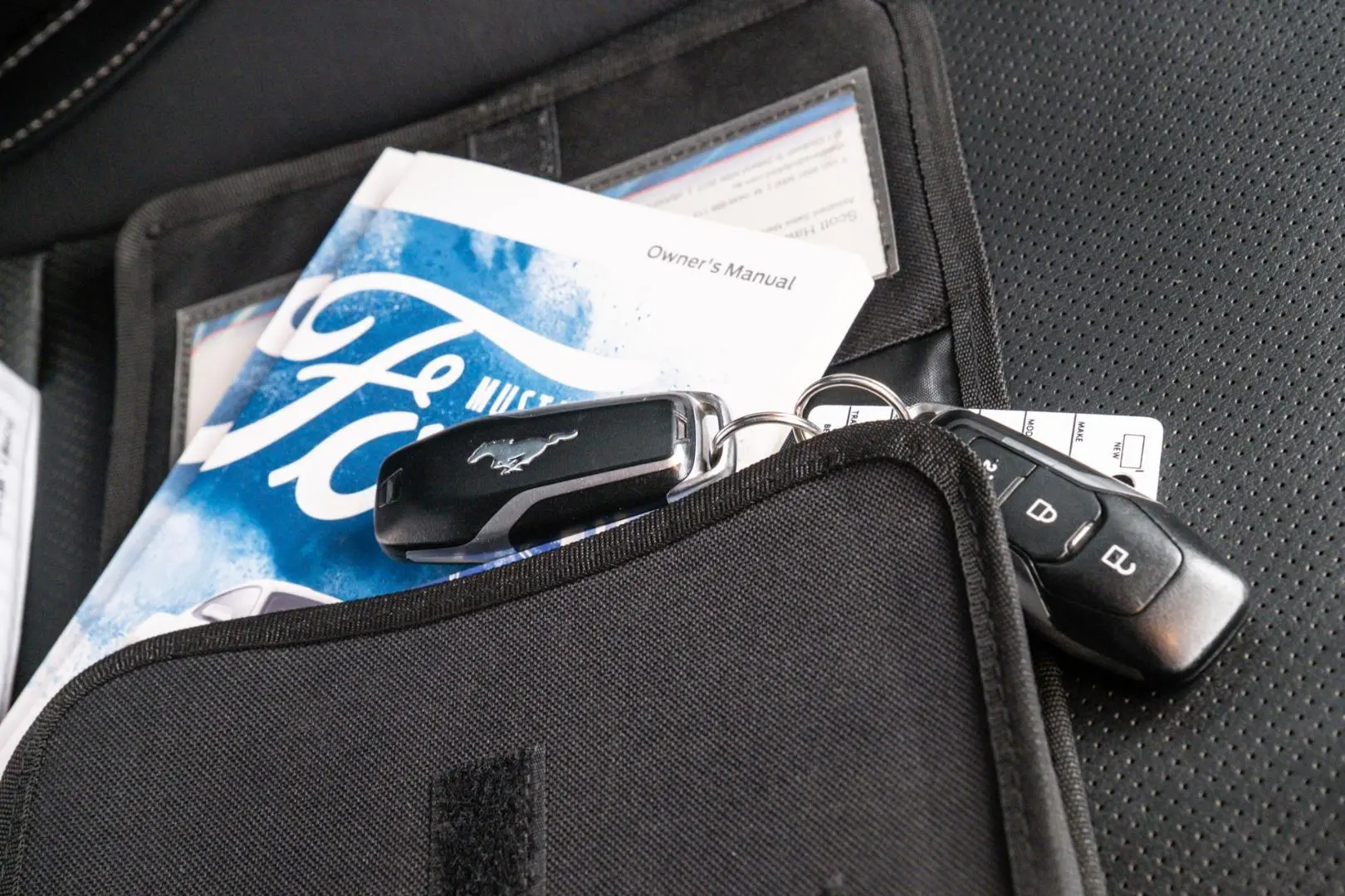 2017 Ford Mustang Gallery Image 22