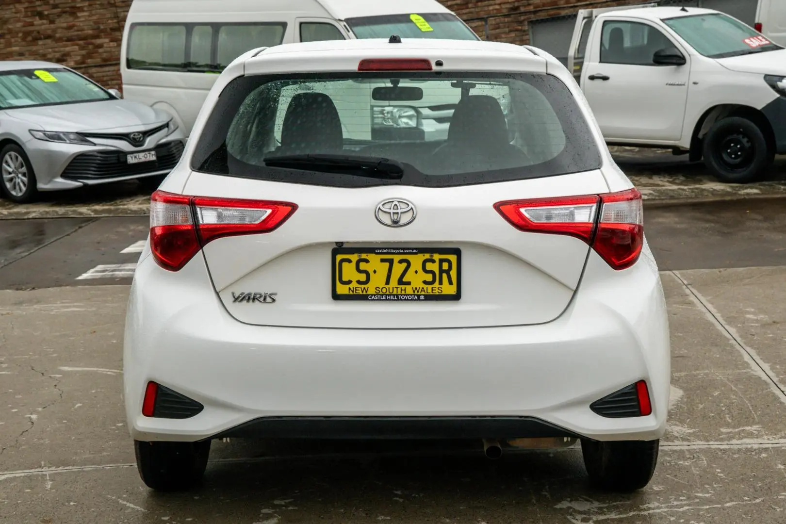 2019 Toyota Yaris Gallery Image 5