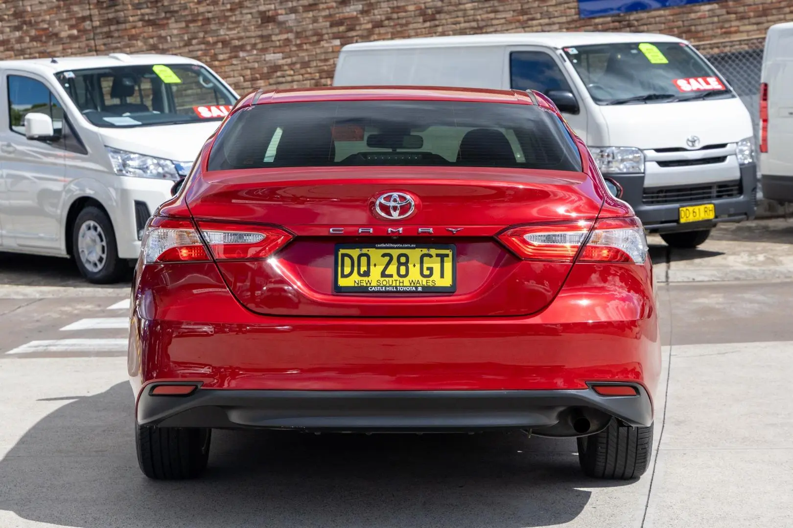 2019 Toyota Camry Gallery Image 5