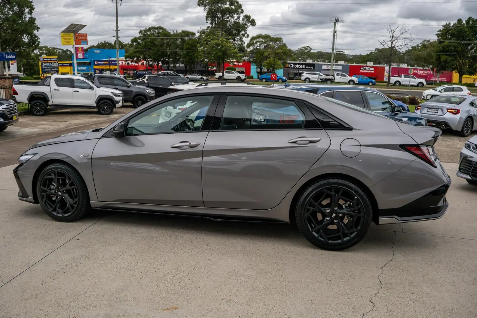 2024 Hyundai i30 Gallery Image 3