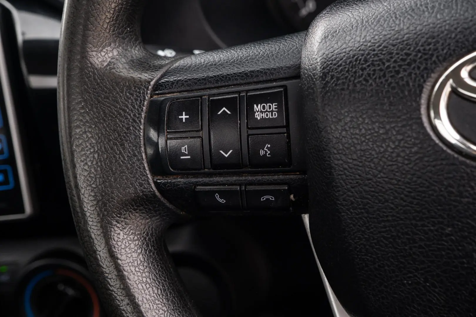 2018 Toyota Hilux Gallery Image 15