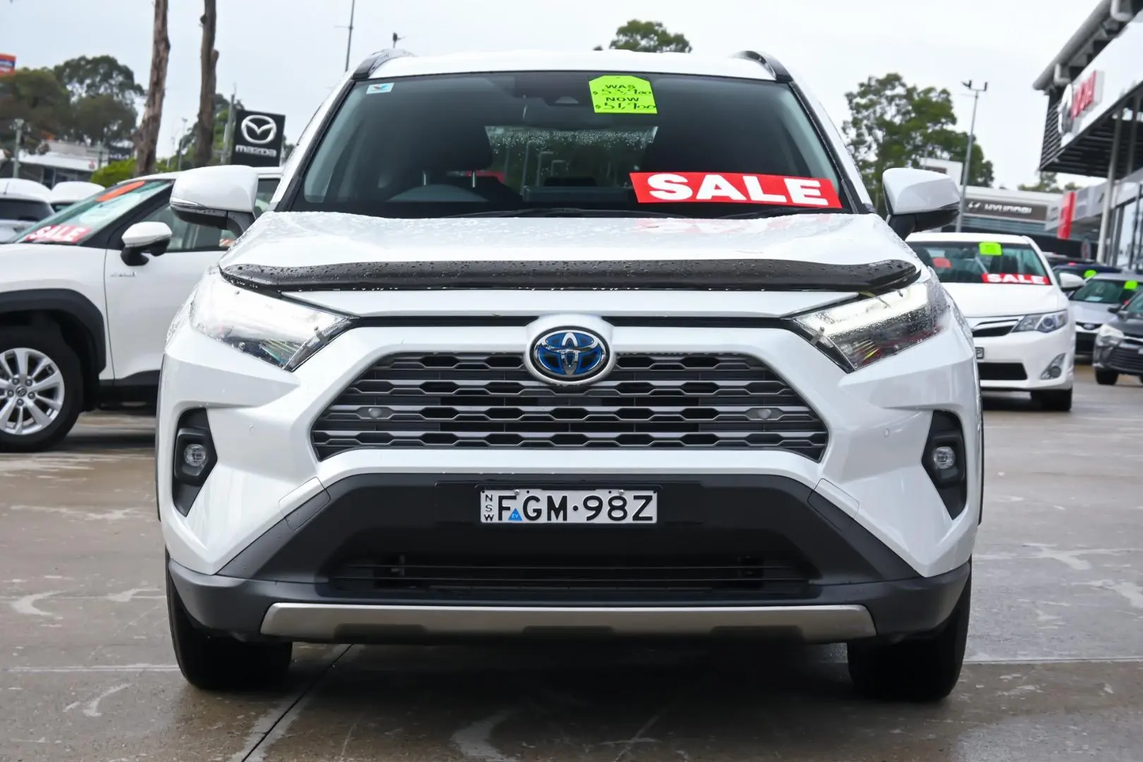 2024 Toyota RAV4 Gallery Image 4