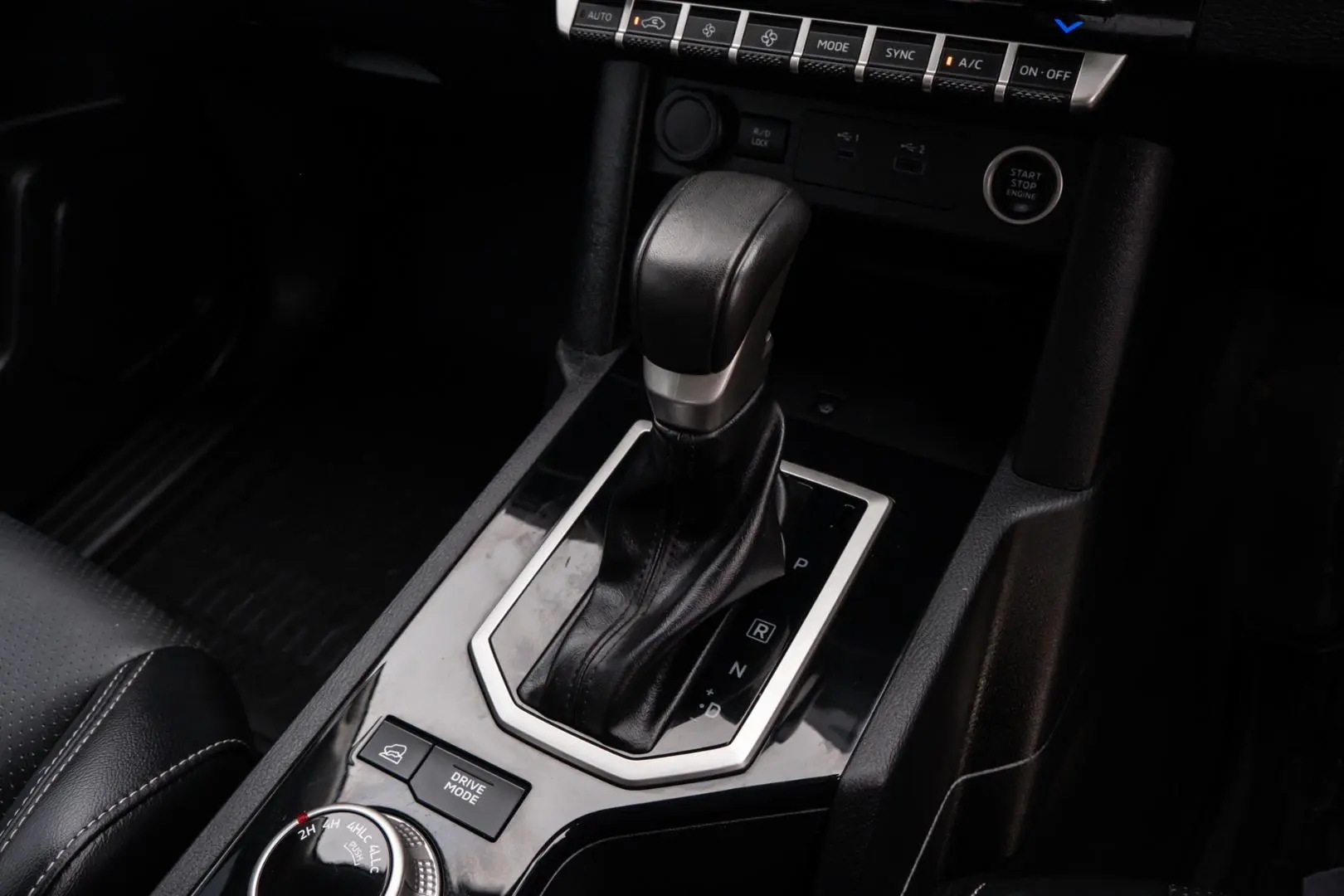 2024 Mitsubishi Triton Gallery Image 14