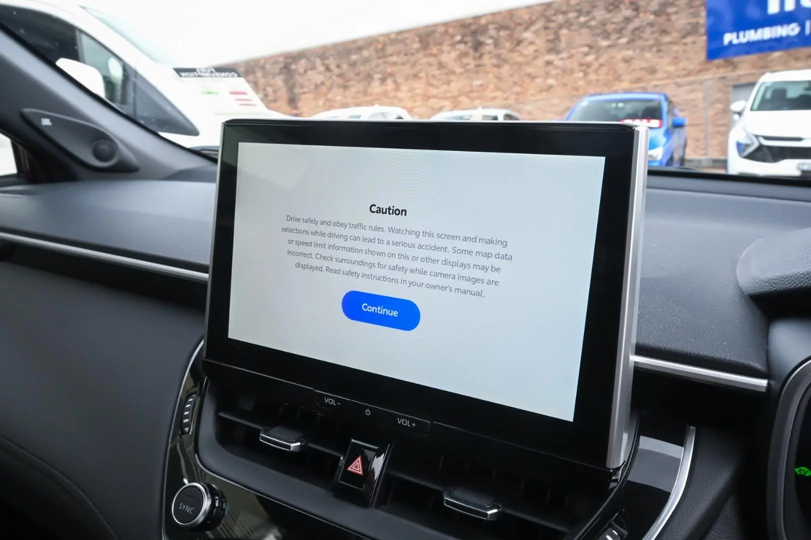 2025 Toyota Corolla Cross Gallery Image 18