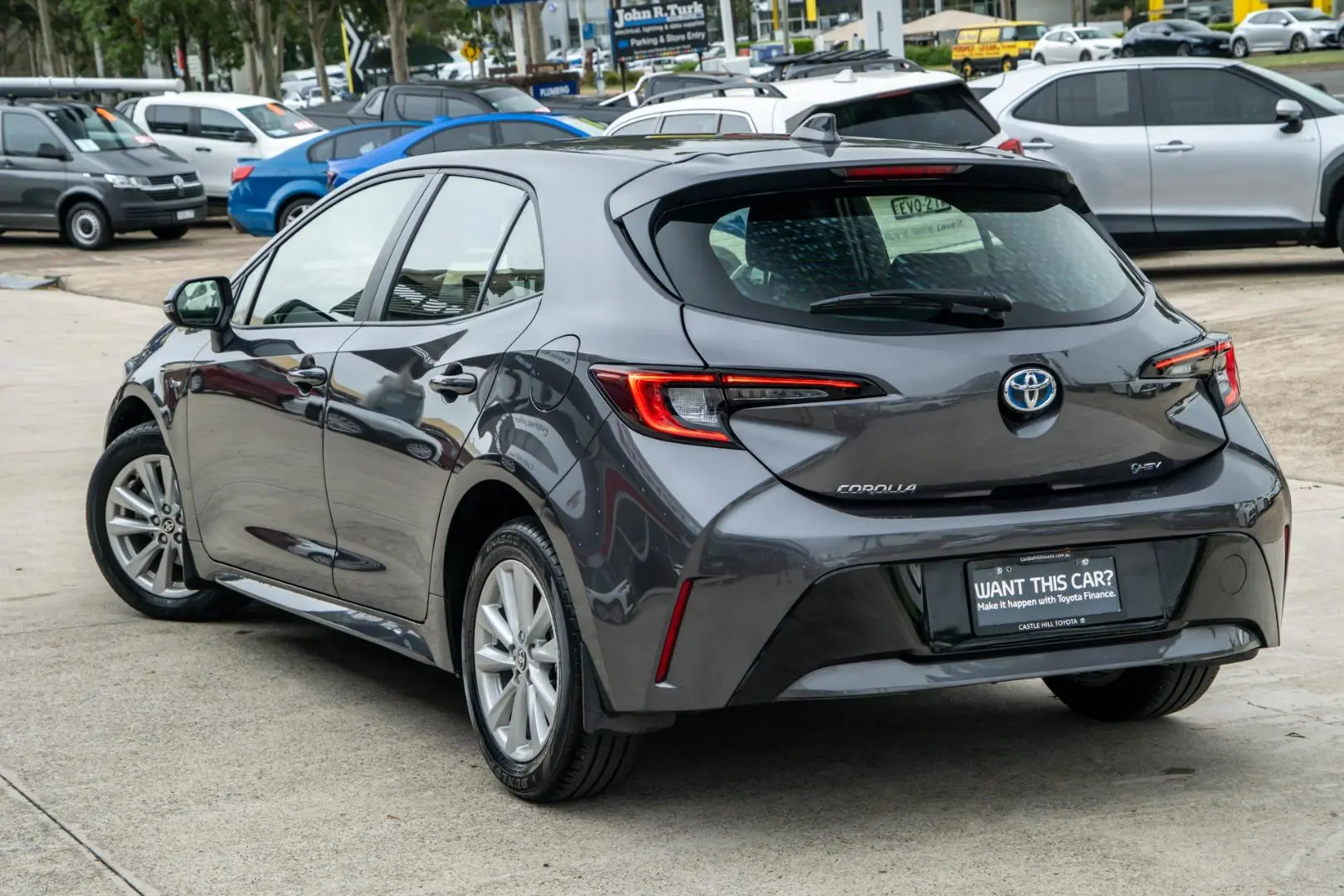 2025 Toyota Corolla Gallery Image 2