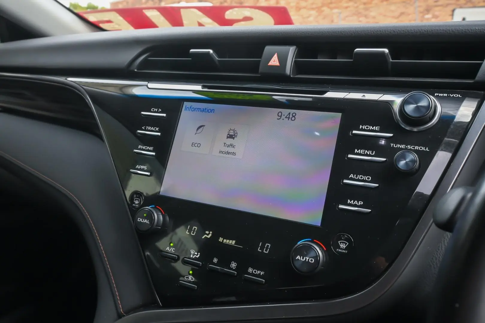 2019 Toyota Camry Gallery Image 21