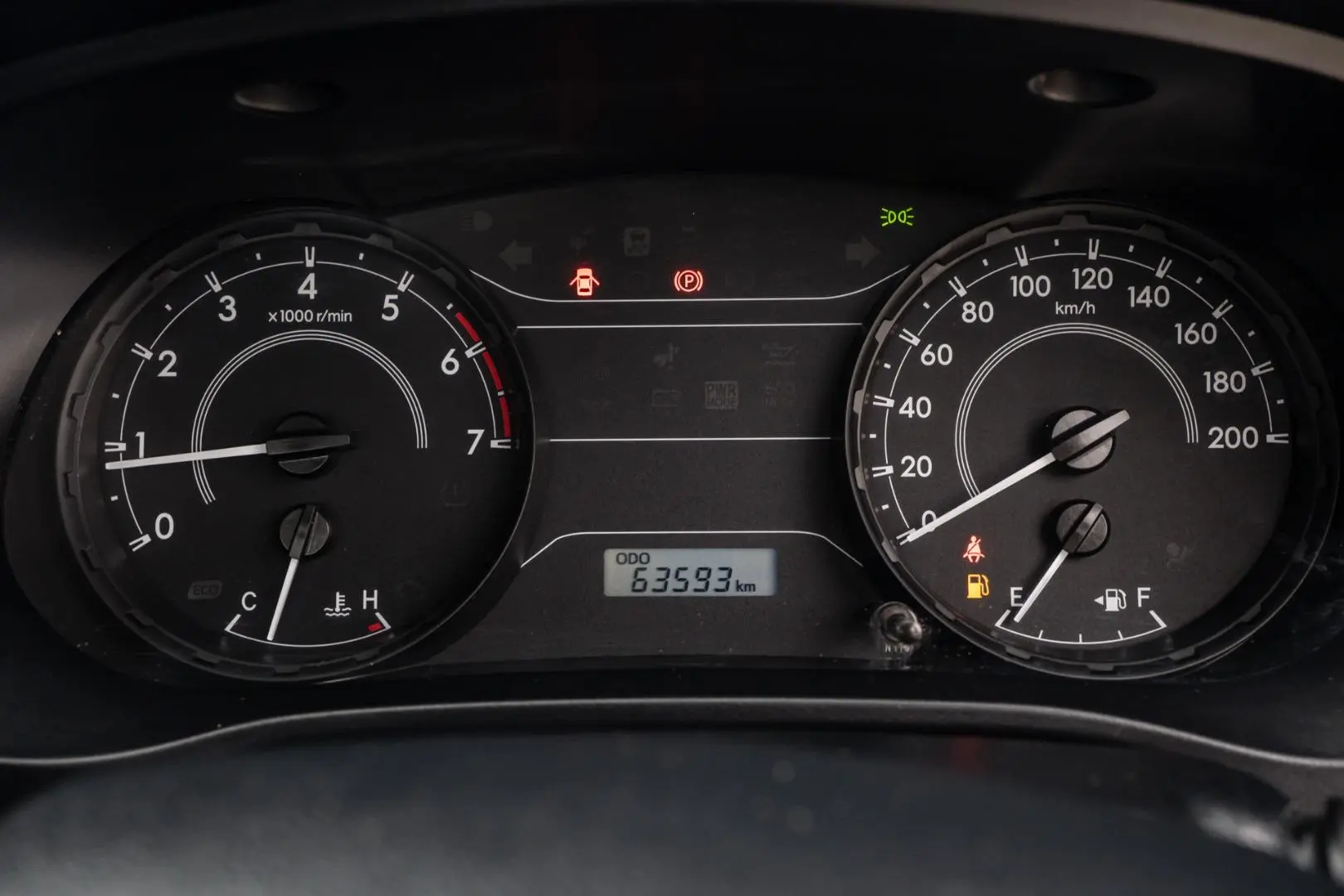 2018 Toyota Hilux Gallery Image 9