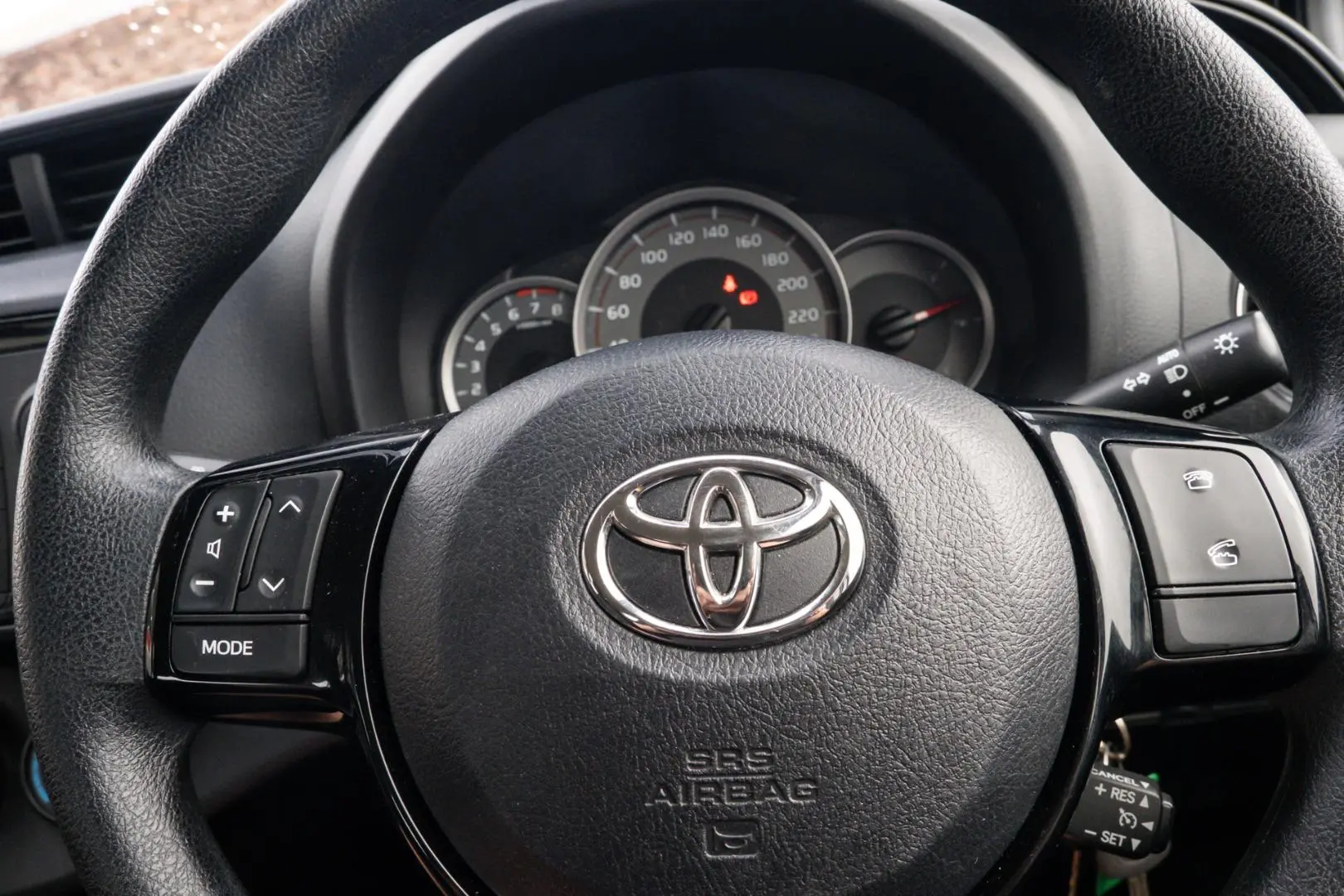 2019 Toyota Yaris Gallery Image 15