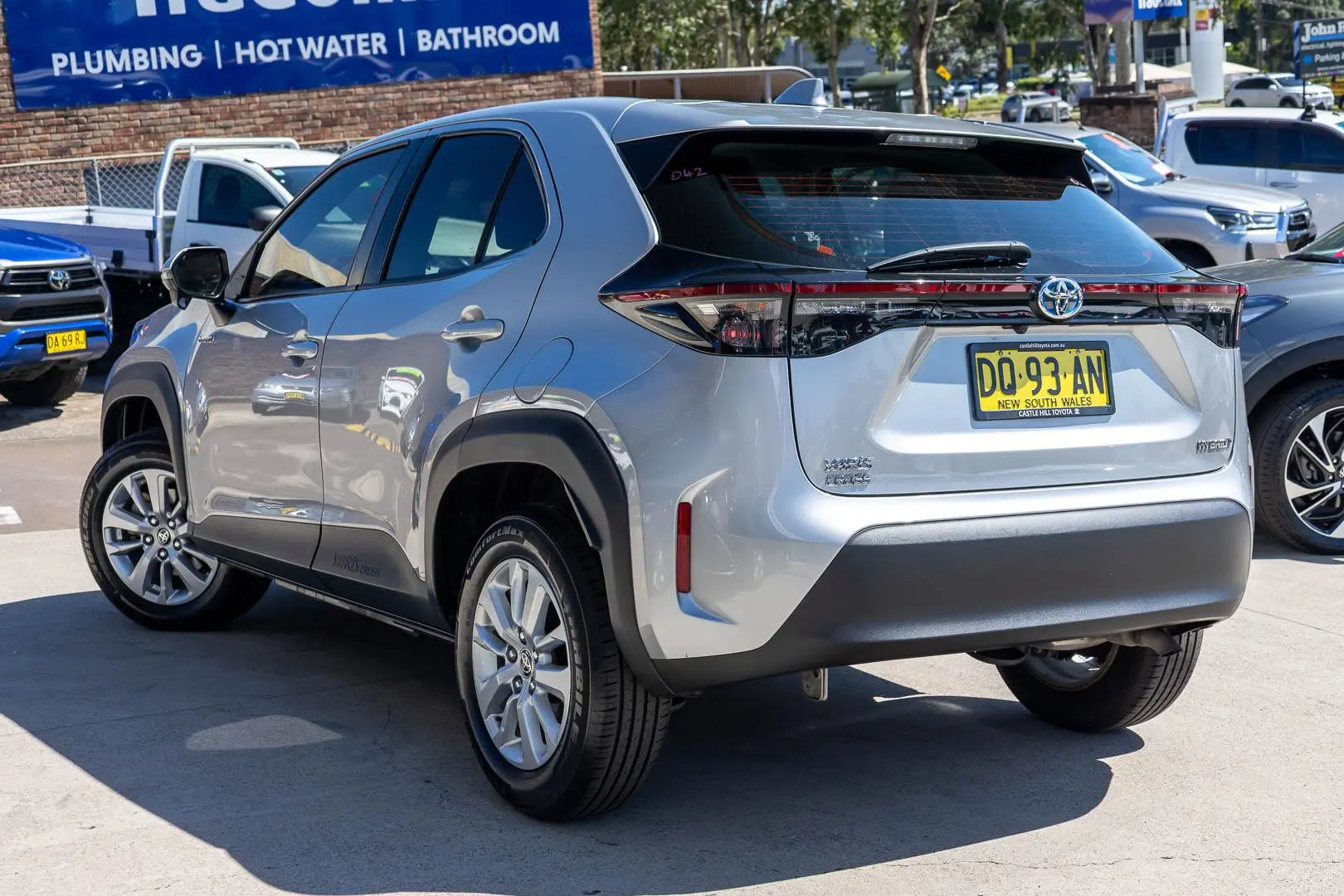 2022 Toyota Yaris Cross Gallery Image 2