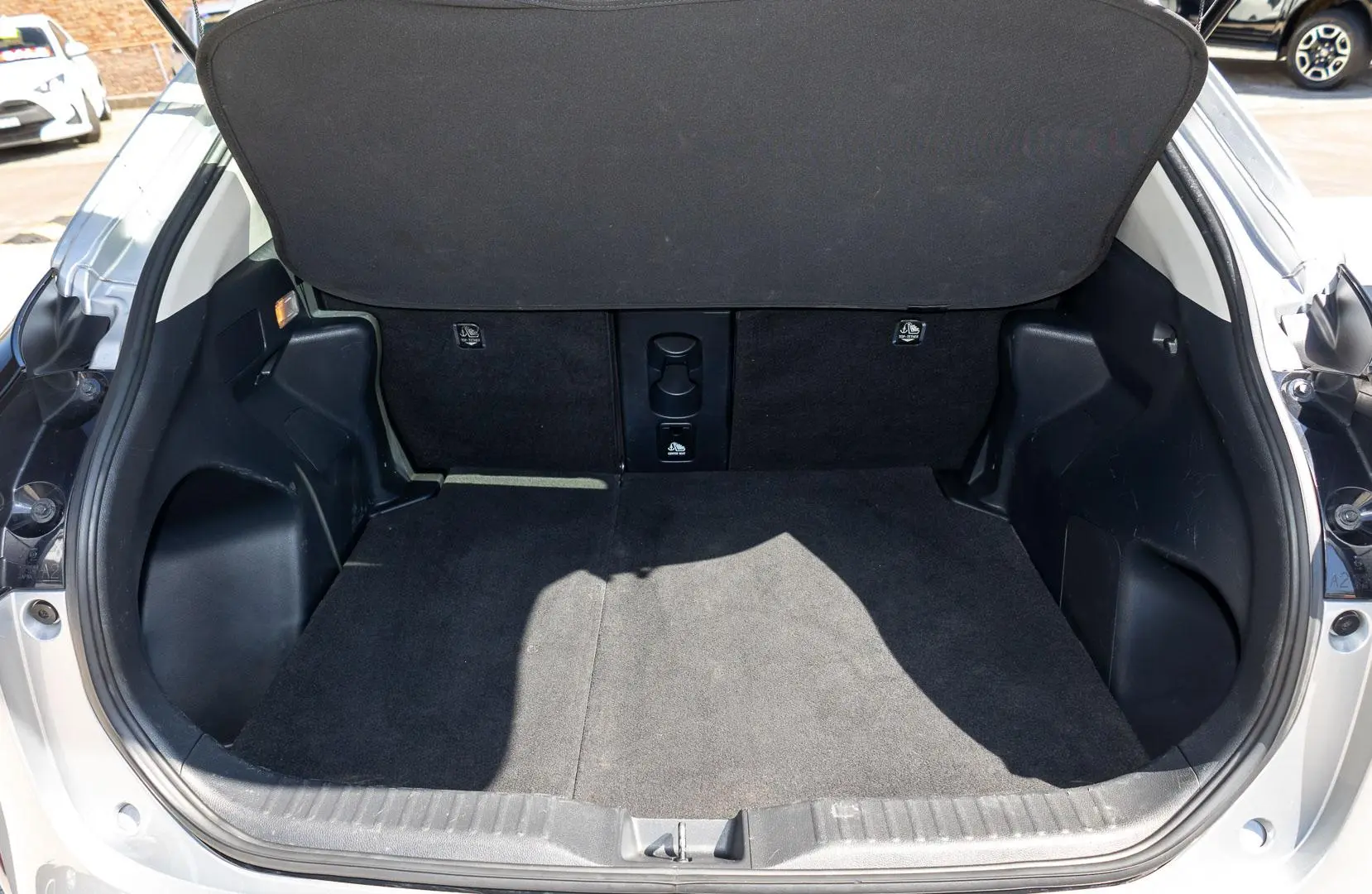 2022 Toyota Yaris Cross Gallery Image 14