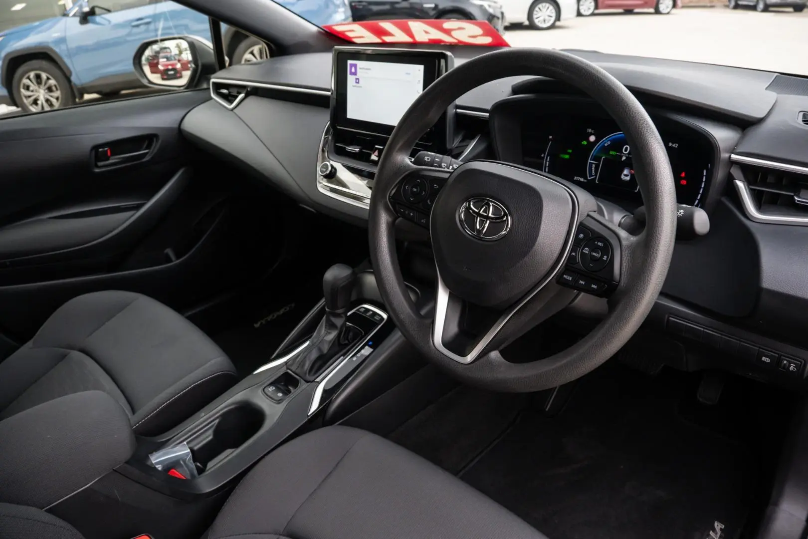 2025 Toyota Corolla Gallery Image 7