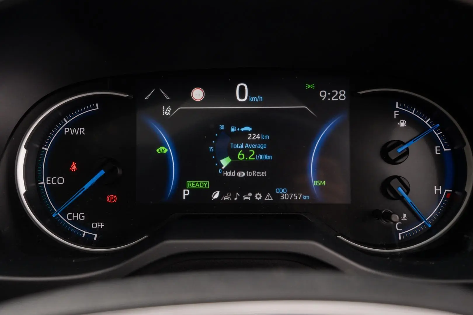 2022 Toyota RAV4 Gallery Image 10