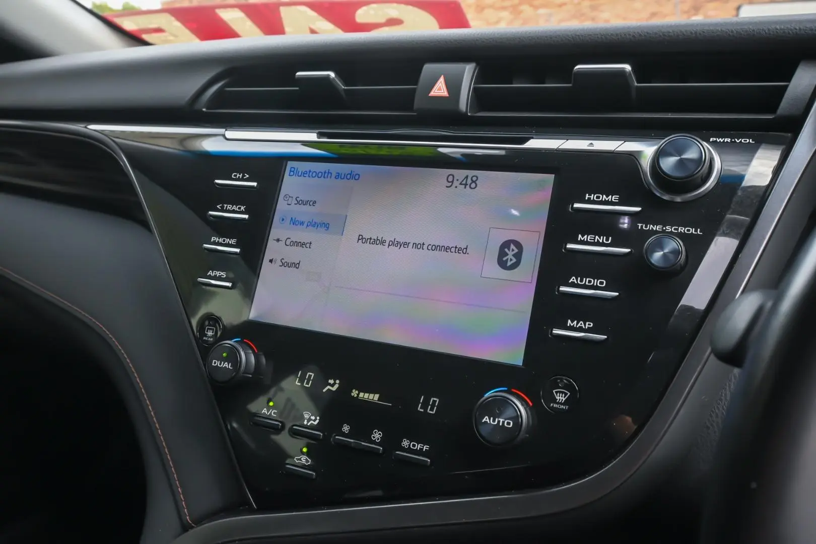 2019 Toyota Camry Gallery Image 19