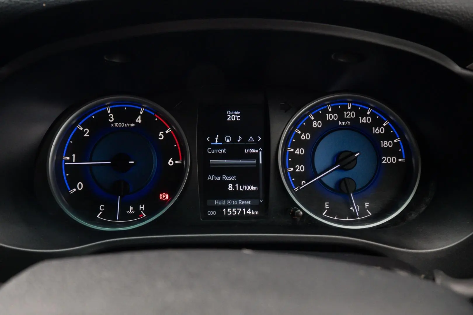 2017 Toyota Hilux Gallery Image 10