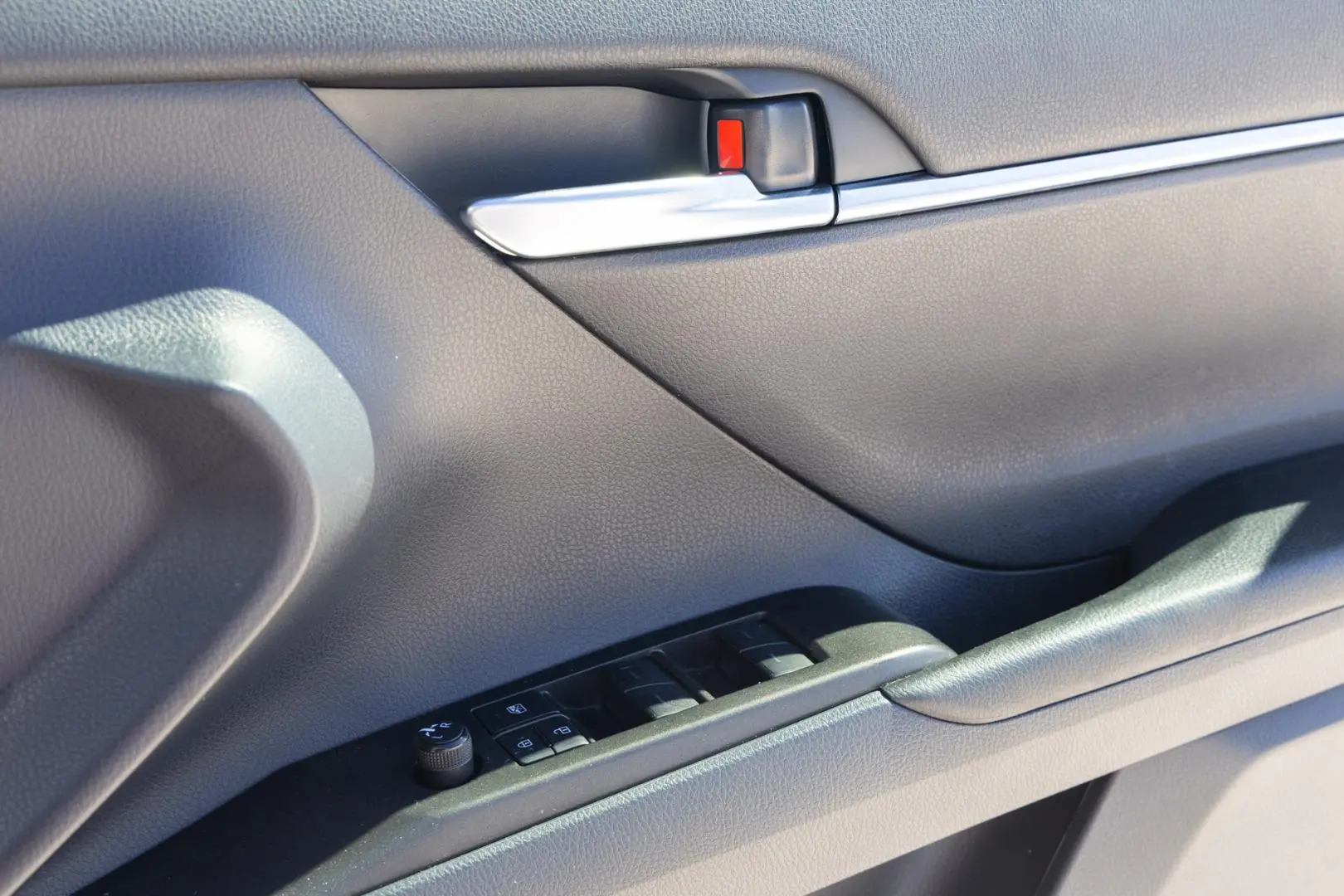 2024 Toyota Camry Gallery Image 16