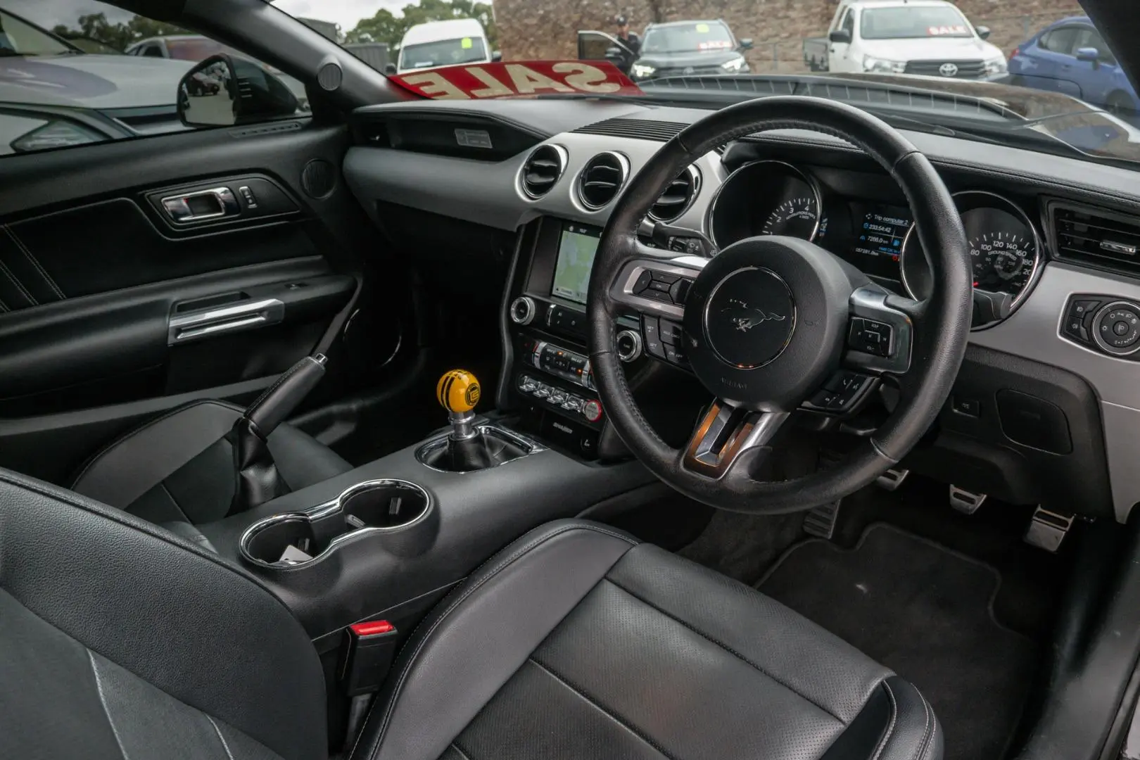 2017 Ford Mustang Gallery Image 14