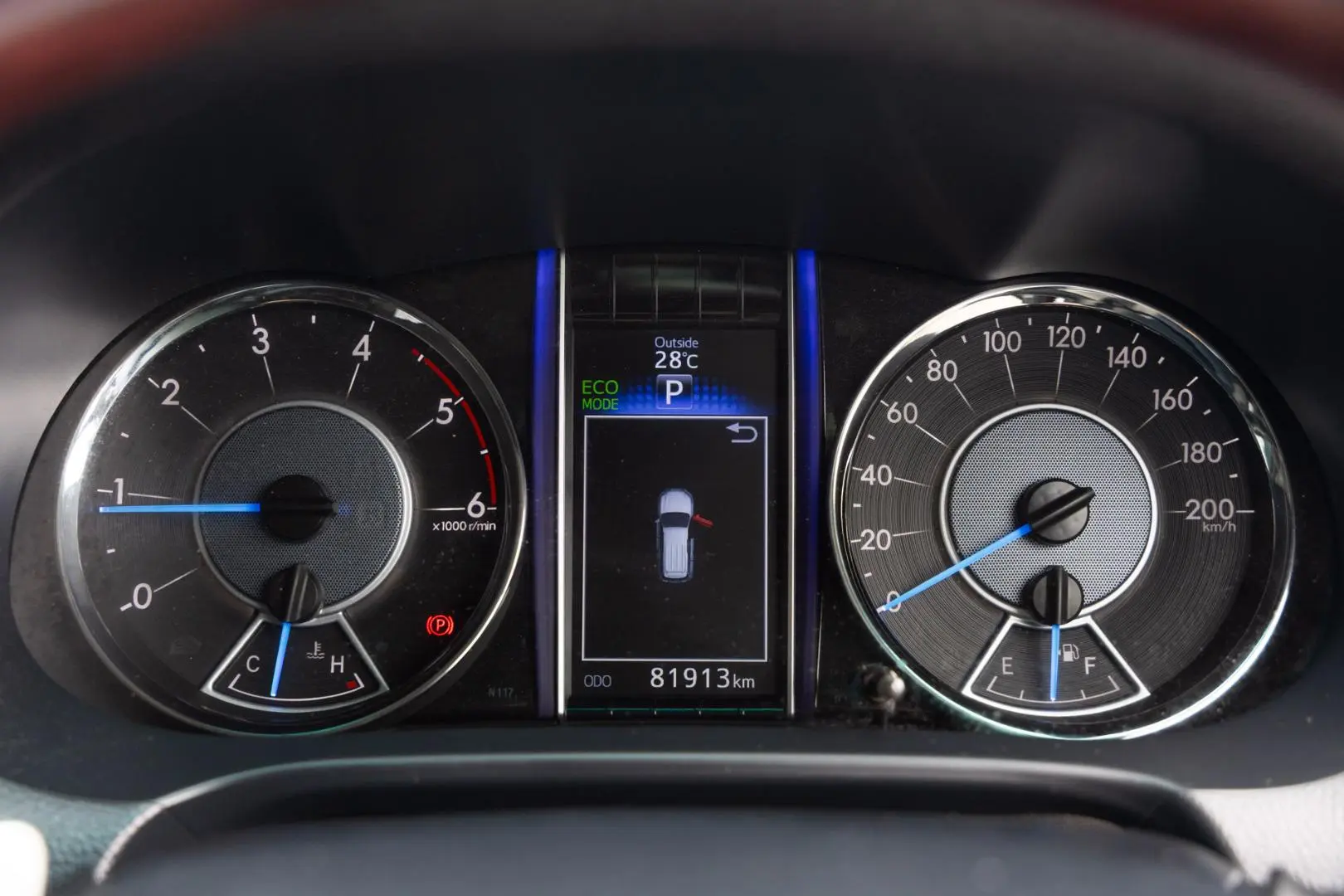 2018 Toyota Fortuner Gallery Image 13