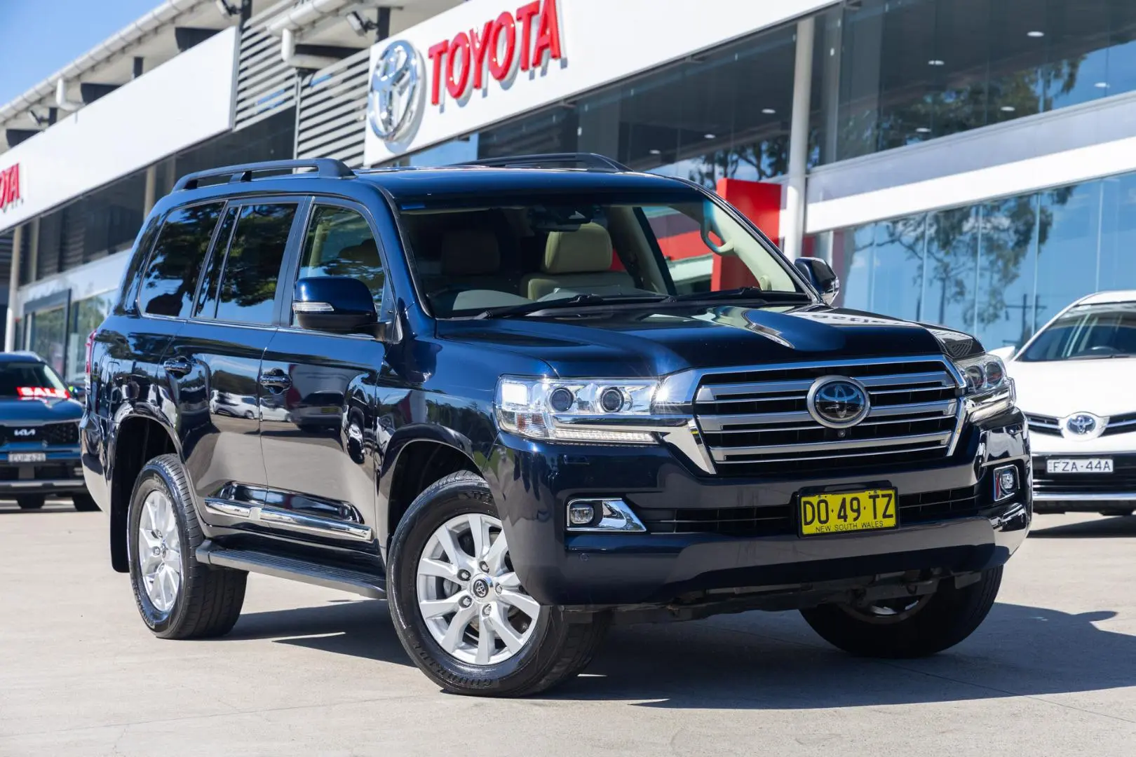 2017 Toyota Landcruiser Image