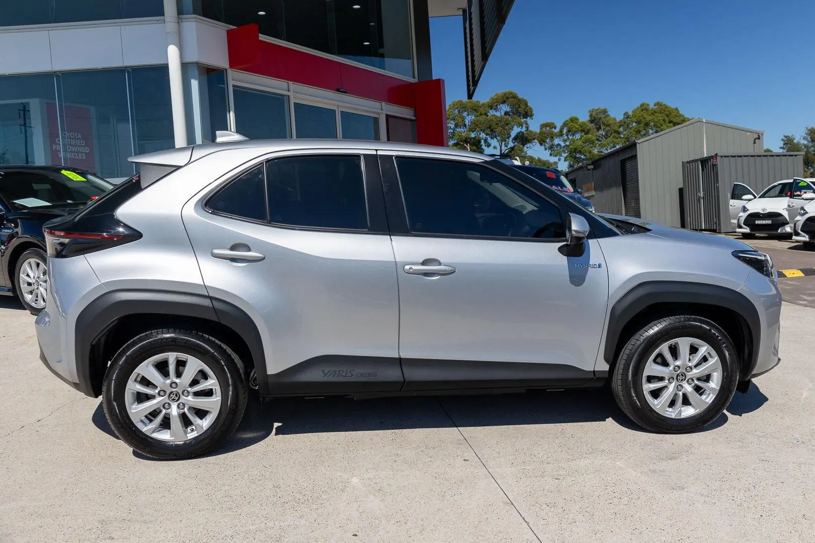 2022 Toyota Yaris Cross Gallery Image 3