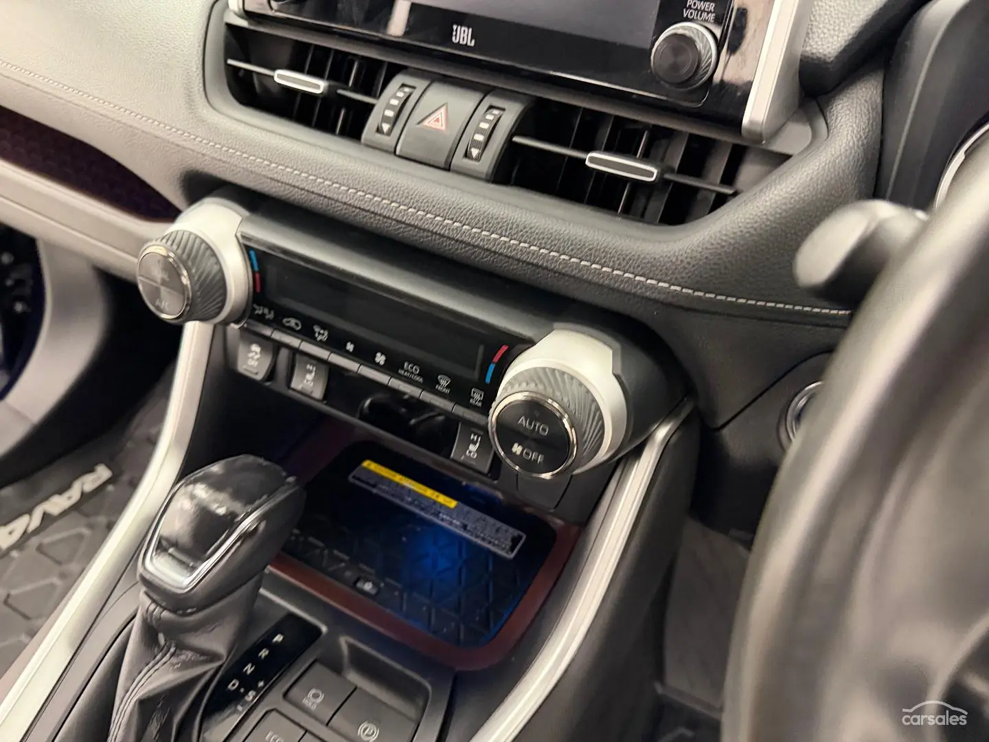 2021 Toyota RAV4 Gallery Image 20