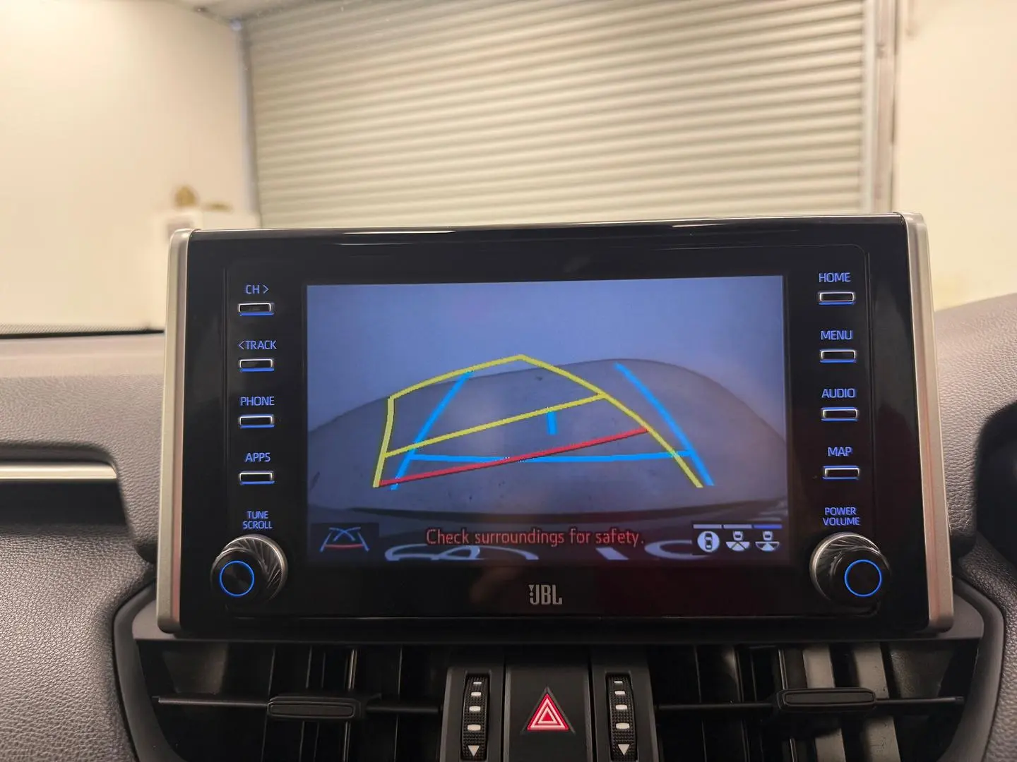 2022 Toyota RAV4 Gallery Image 35