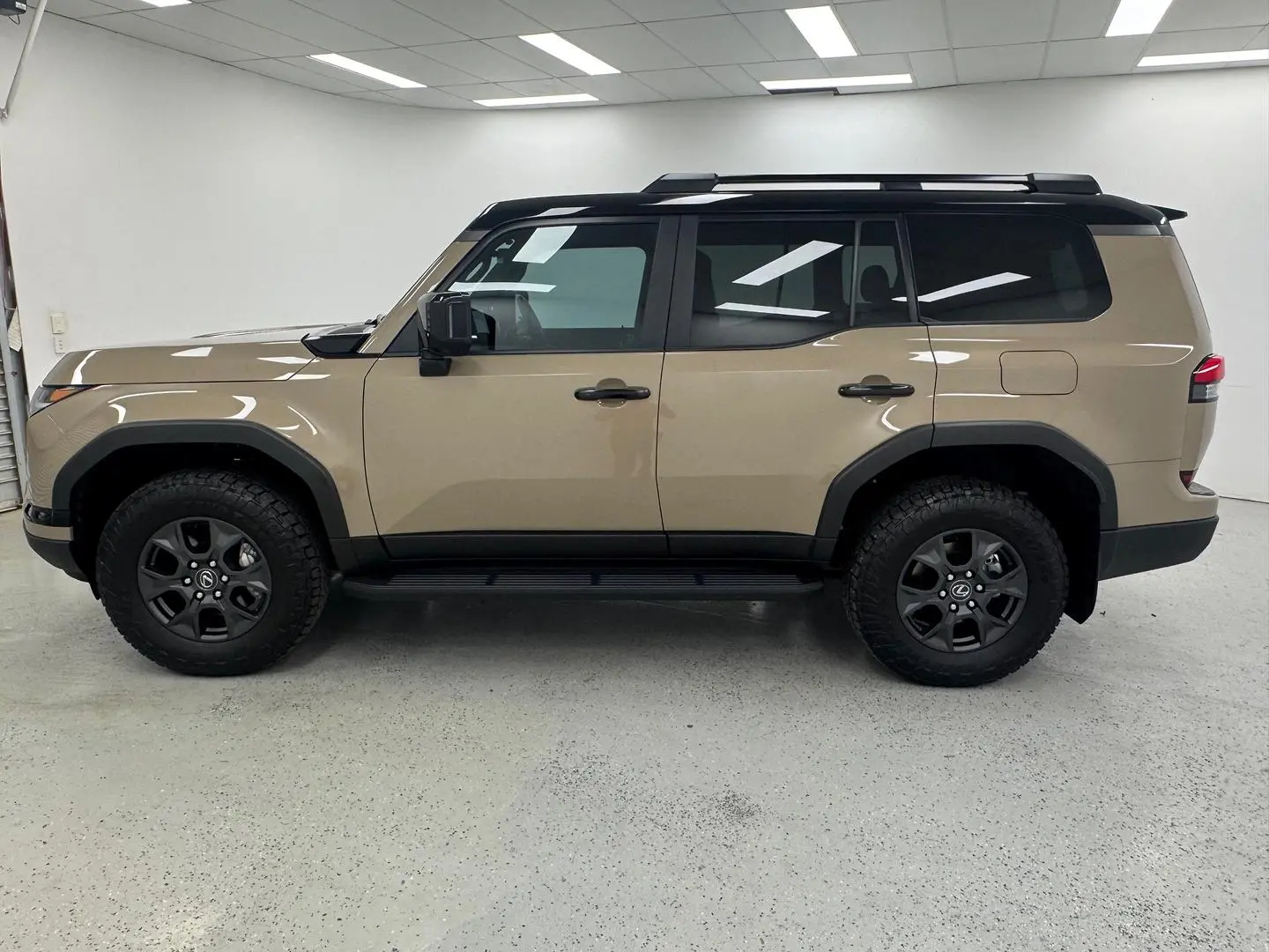 2024 Lexus GX Gallery Image 5