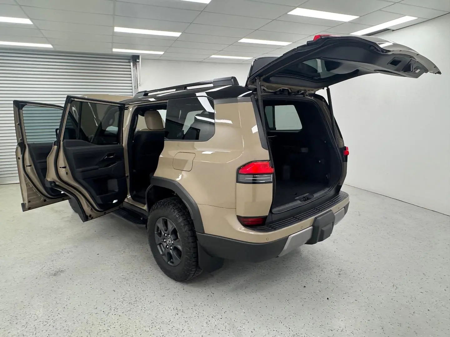 2024 Lexus GX Gallery Image 10