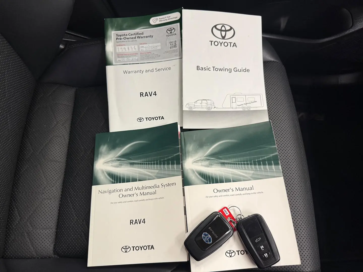 2022 Toyota RAV4 Gallery Image 42