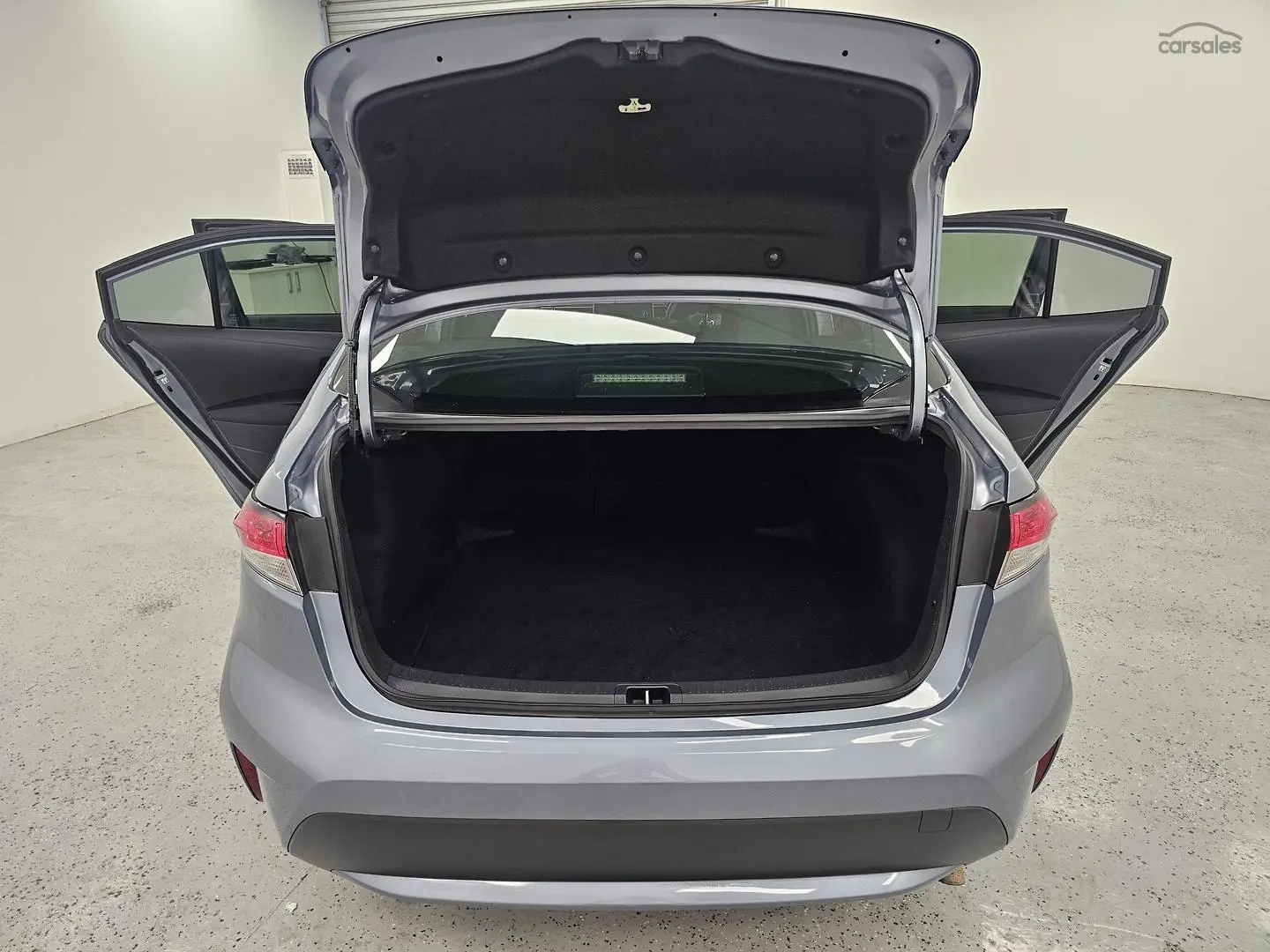 2022 Toyota Corolla Gallery Image 17