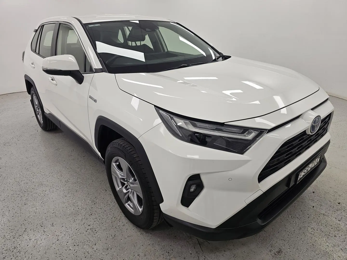2022 Toyota RAV4 Gallery Image 1