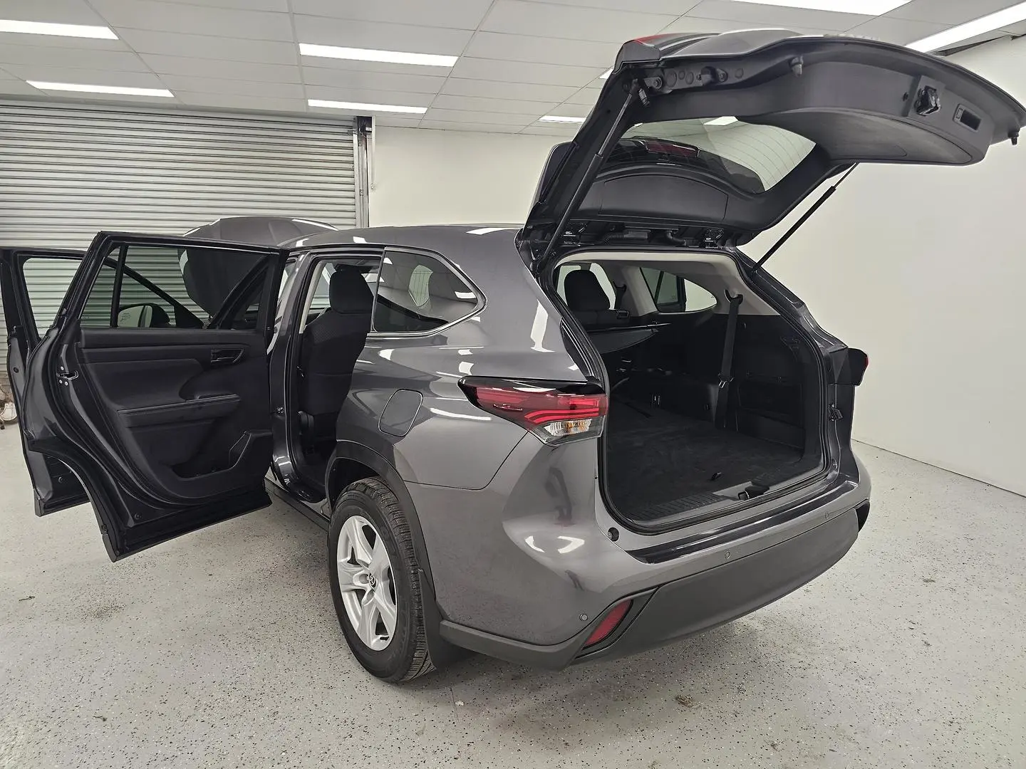 2024 Toyota Kluger Gallery Image 16