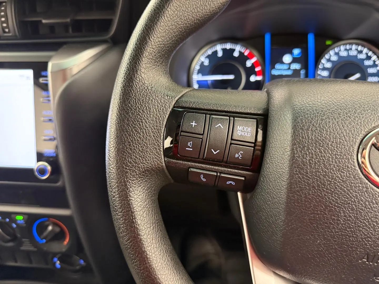 2024 Toyota Fortuner Gallery Image 29