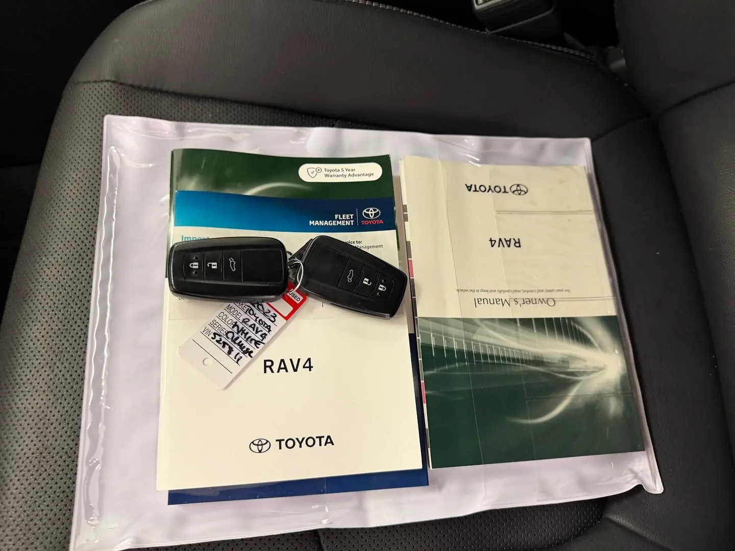 2023 Toyota RAV4 Gallery Image 29