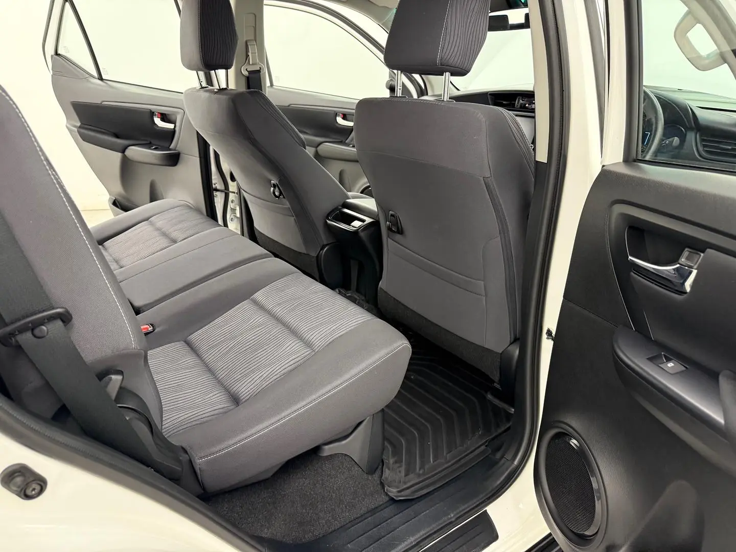 2024 Toyota Fortuner Gallery Image 18