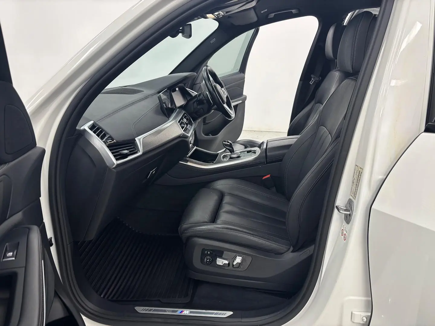 2021 BMW X5 Gallery Image 14