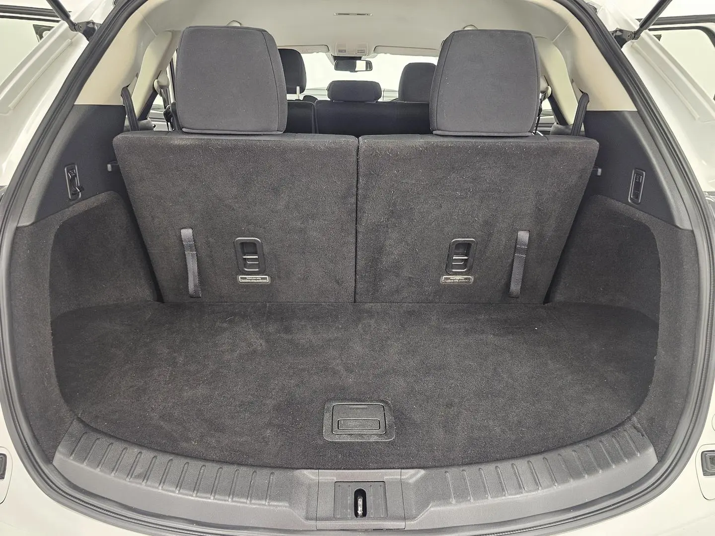 2022 Mazda CX-9 Gallery Image 18