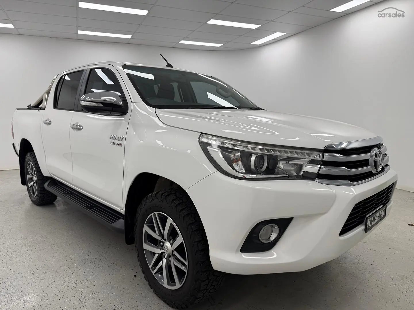 2017 Toyota Hilux Gallery Image 1
