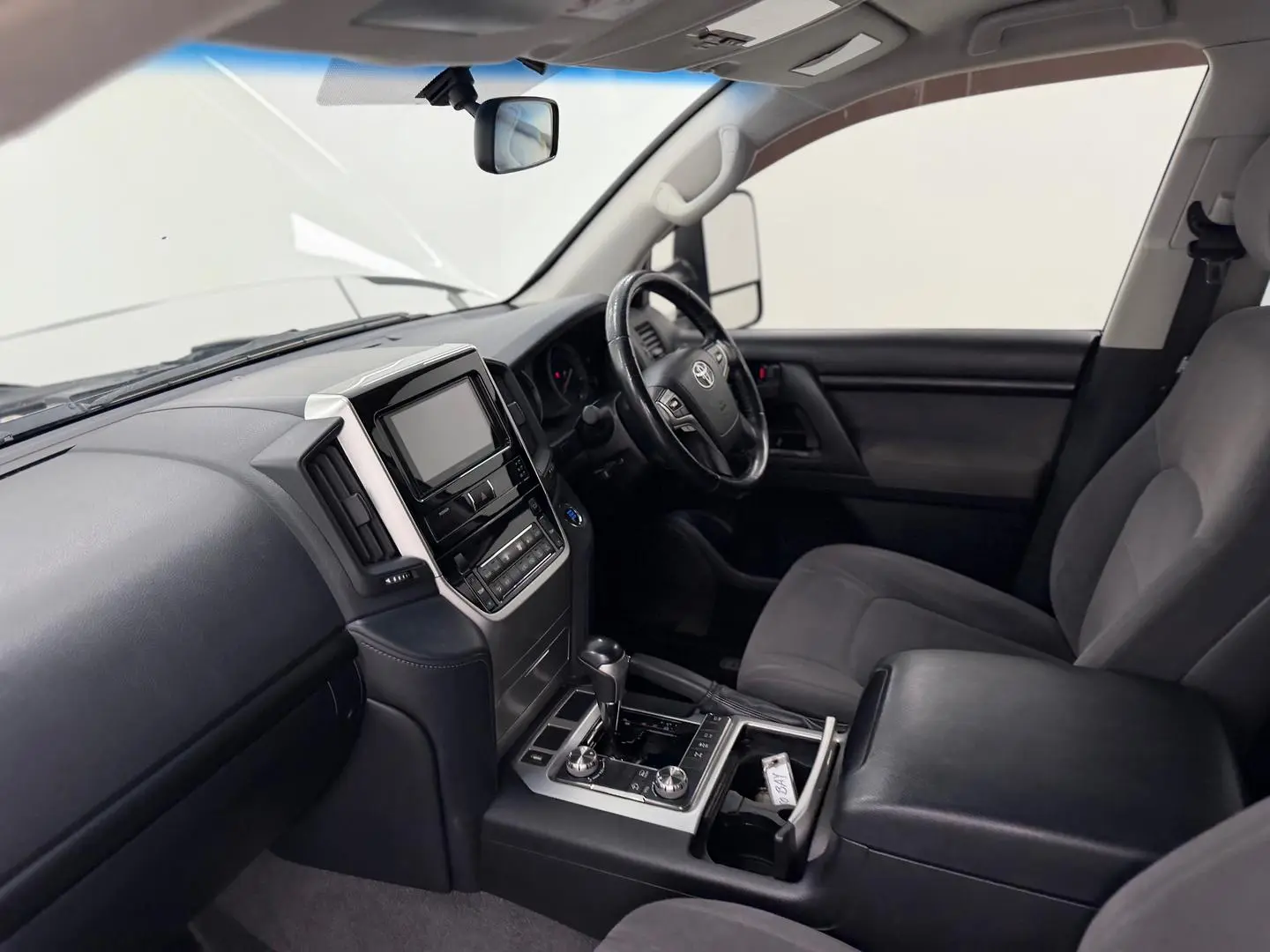 2020 Toyota Landcruiser Gallery Image 25