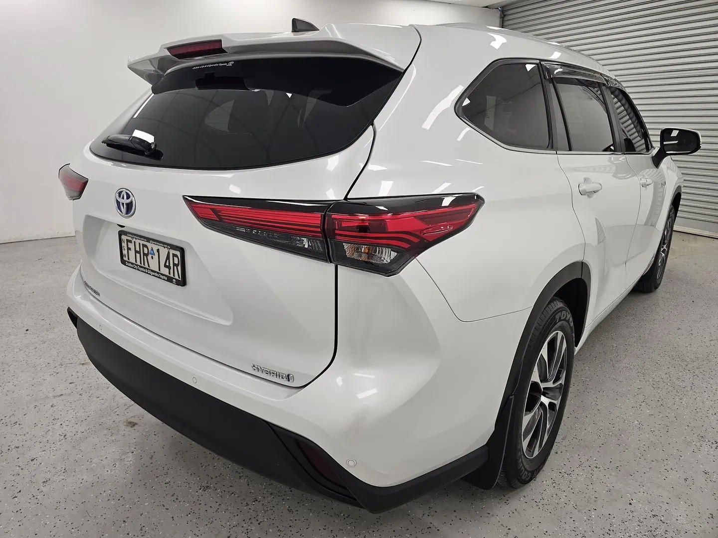 2024 Toyota Kluger Gallery Image 3