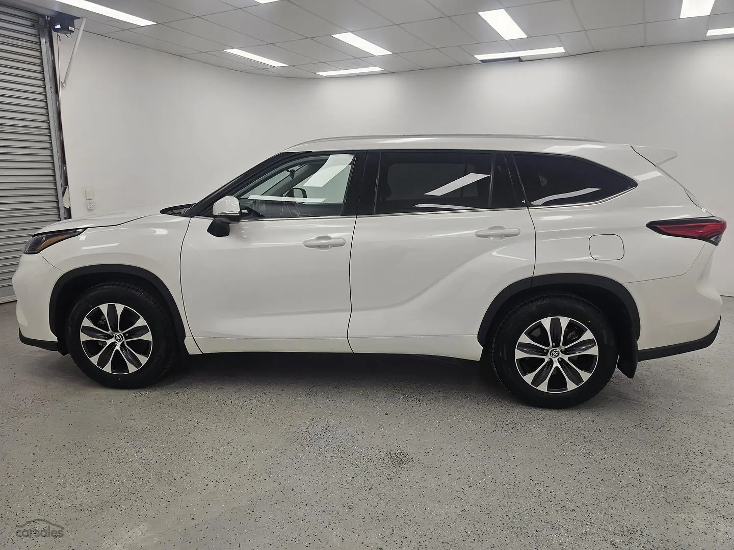 2021 Toyota Kluger Gallery Image 6