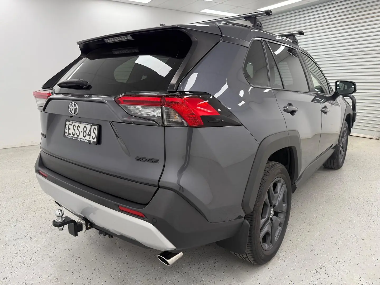 2022 Toyota RAV4 Gallery Image 3